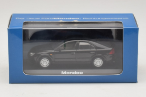 Ford Mondeo Mk3 Fekete Minichamps 1:43 MONDEO004 Fém – 4. kép a 4-ből