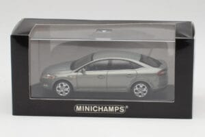 Ford Mondeo Mk3 Sedan Szürke Metallic Minichamps 1:43 IND403086003 Fém – 4. kép a 4-ből