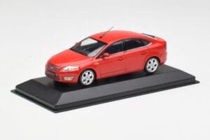 Ford Mondeo Mk4 Colorado Piros Minichamps 1:43 MONDEO001 Fém – 2. kép a 4-ből