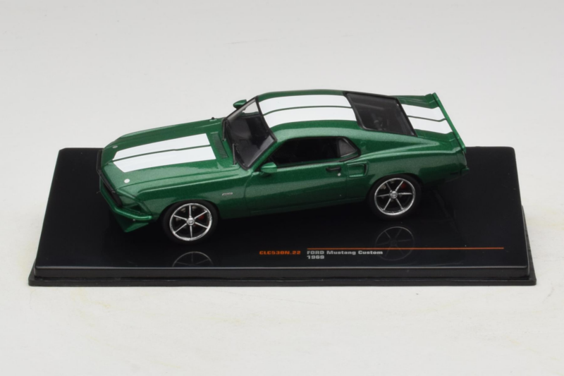 Ford Mustang Custom Zöld IXO 1:43 CLC530N Fém