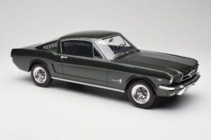 Ford Mustang Fastback Ivy Green Otto 1:12 G079 Gyanta – 4. kép a 6-ből
