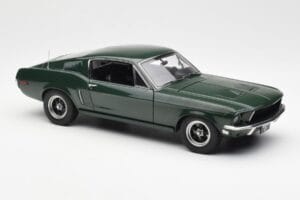 Ford Mustang GT Bullitt Zöld AUTOart 1:18 72812 Fém – 6. kép a 8-ből