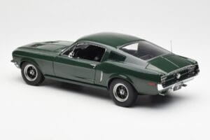 Ford Mustang GT Bullitt Zöld AUTOart 1:18 72812 Fém – 7. kép a 8-ből