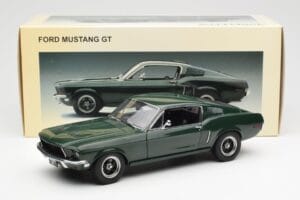 Ford Mustang GT Bullitt Zöld AUTOart 1:18 72812 Fém – 8. kép a 8-ből