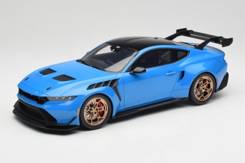 Ford Mustang GTD Antimatter Blue Metallic GT Spirit 1:18 GT473 Gyanta