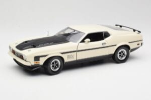 Ford Mustang Mach 1 Fehér Sun Star 1:18 3602 Fém