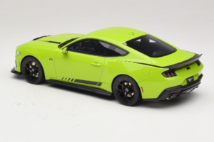 Ford Mustang RTR Spec 3 Sárga GT Spirit 1:18 GT565 Gyanta – 5. kép a 6-ből