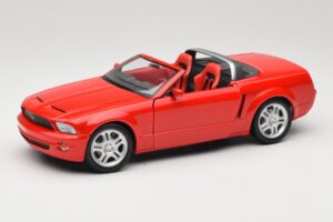 Ford Mustang S197 GT Kabrió Piros Beanstalk Group 1:18 FOR10016R Fém