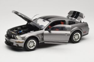 Ford Mustang S197 Shelby GT500 40th Anniversary Szürke Shelby Collectibles 1:18 DC075005 Fém – 2. kép a 8-ből