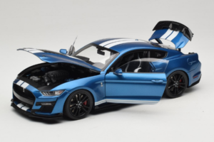 Ford Mustang Shelby GT500 S550 Atlas Blue Metallic IXO 1:18 18RDC244-FO Fém – 2. kép a 8-ből