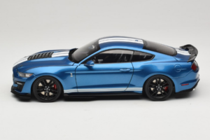 Ford Mustang Shelby GT500 S550 Atlas Blue Metallic IXO 1:18 18RDC244-FO Fém – 4. kép a 8-ből