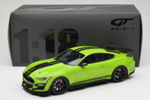 Ford Mustang Shelby GT500 S550 Zöld GT Spirit 1:18 GT803 Gyanta – 6. kép a 6-ből