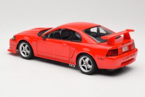Ford Mustang SVT Cobra R SN95 Piros Maisto 1:18 531872 Fém – 7. kép a 8-ből