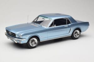 Ford Mustang V8 Hardtop Pony GT Silver Blue GT Spirit 1:12 G089 Gyanta