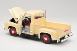 Ford Pickup Colonial Fehér Road Legends 1:18 92148 Fém – 5. kép a 8-ből