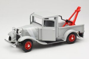 Ford Pick-Up Wrecker Szürke Road Signature 1:18 92257 Fém – 2. kép a 8-ből