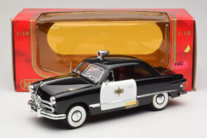 Ford Rendőrautó Anson 1:18 6254 Fém – 6. kép a 6-ből