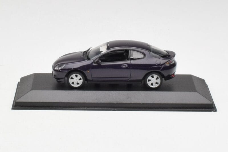 Ford Puma Melina Lila Minichamps 1:43 430086525 Fém