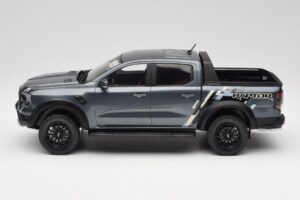 Ford Ranger Raptor Szürke Metál MCG 1:18 MCG18457 Fém – 5. kép a 6-ből