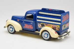 Ford Pepsi-Cola Replica Golden Wheel 1:18 PF351 Fém – 7. kép a 8-ből