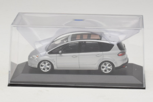 Ford S-Max Ezüst Minichamps 1:43 SMAX001 Fém – 4. kép a 5-ből