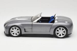 Shelby Cobra Kabrió Grey Metallic Hot Wheels 1:18 G7220 Fém – 4. kép a 8-ből