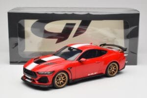 Ford Shelby Mustang Super Snake Piros GT Spirit 1:18 GT531 Gyanta – 6. kép a 6-ből