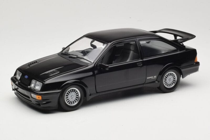 Ford Sierra RS Cosworth Mk2 RDH Fekete Minichamps 1:18 150084071 Fém