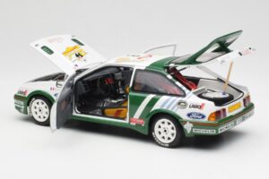 Ford Sierra RS Cosworth #8 D. Auriol / B. Occelli Rally Tour de Corse 1988 AUTOart 1:18 88812 Fém – 5. kép a 8-ből