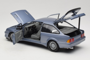 Ford Sierra RS Cosworth Kék Minichamps 1:18 150084002 Fém – 5. kép a 8-ből