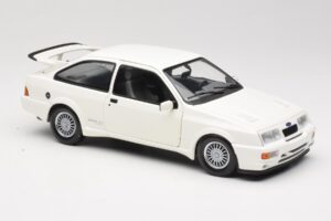 Ford Sierra RS Cosworth Fehér Minichamps 1:18 150084000 Fém – 6. kép a 8-ből