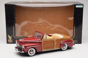 Ford Sportsman Piros Road Signature 1:18 20048 Fém – 8. kép a 8-ből
