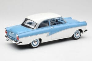 Ford Taunus 17M P2 Világoskék & Fehér BoS Models 1:18 BOS019 Fém – 2. kép a 6-ből