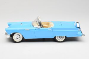 Ford Thunderbird Kabrió Kék Road Signature 1:18 92358 Fém – 4. kép a 8-ből
