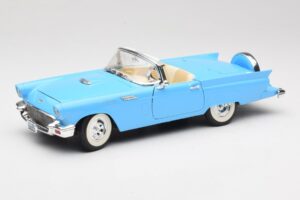 Ford Thunderbird Kabrió Kék Road Signature 1:18 92358 Fém