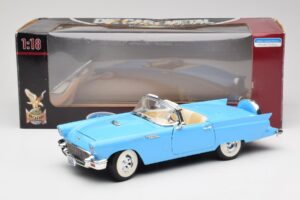 Ford Thunderbird Kabrió Kék Road Signature 1:18 92358 Fém – 8. kép a 8-ből