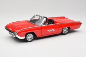Ford Thunderbird Kabrió Piros Anson 1:18 30334 Fém