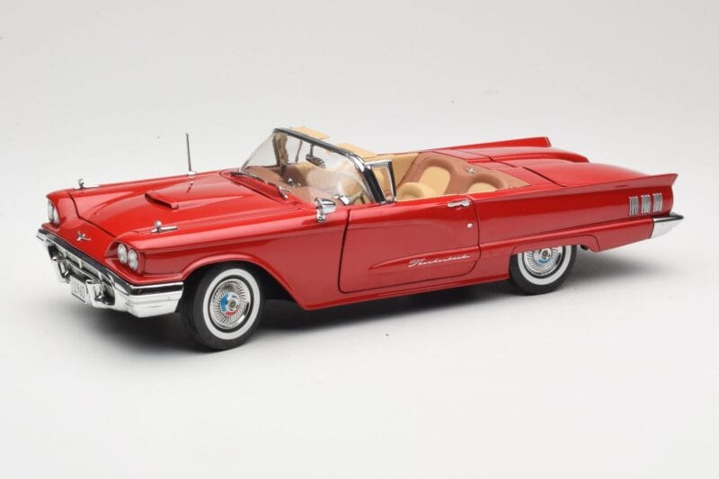 Ford Thunderbird Kabrió Piros Sun Star 1:18 4311 Fém