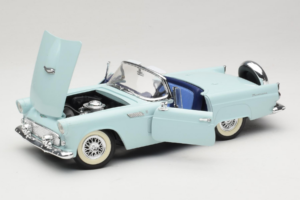 Ford Thunderbird Zöld Revell 1:18 8804-G1 Fém – 2. kép a 8-ből