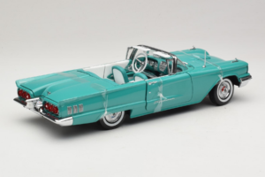 Ford Thunderbird Kabrió Zöld Sun Star 1:18 4315-P1 Fém – 2. kép a 6-ből