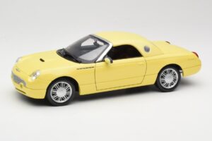 Ford Thunderbird Show Car Sárga Maisto 1:18 50336 Fém