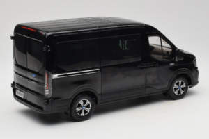 Ford Transit Fekete JMC 1:18 SHRV363CM02JP Fém – 3. kép a 8-ből