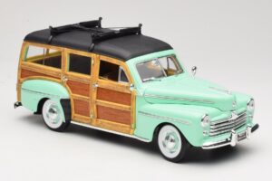 Ford Woody Panel Wagon Mentazöld Road Signature 1:18 20028 Fém – 6. kép a 8-ből