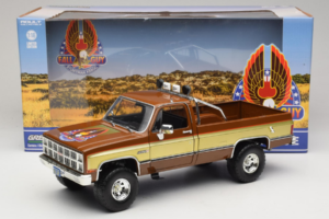 GMC K-2500 Sierra Grande Barna GreenLight 1:18 13560 Fém – 8. kép a 8-ből