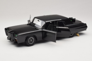 Chrysler Imperial Black Beauty Green Hornet TV Series AUTOart 1:18 71546 Fém – 2. kép a 8-ből
