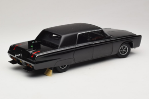 Chrysler Imperial Black Beauty Green Hornet TV Series AUTOart 1:18 71546 Fém – 3. kép a 8-ből