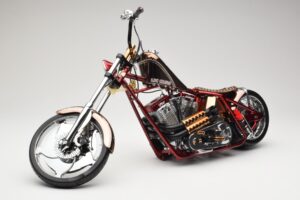 Harley-Davidson West Coast Choppers Diablo Soft Tail Arany Piros Minichamps 1:5 JJ04-05-03 Fém
