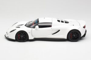 Hennessey Venom GT Fehér AUTOart 1:18 75404 Fém – 4. kép a 8-ből