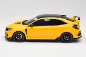 Honda Civic Type R FK8 Euro Spec Sárga Otto 1:18 OT1111 Gyanta – 3. kép a 6-ből
