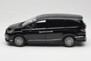 Honda Elysion Sötétkék OEM 1:18 26701 Fém – 4. kép a 8-ből